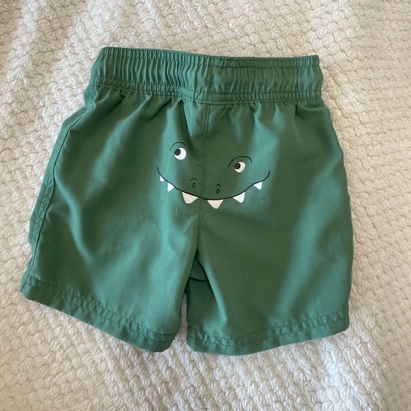 TODDLER BOY SIZE 18 MONTH SHORT BUNDLE - Picture 10 of 16